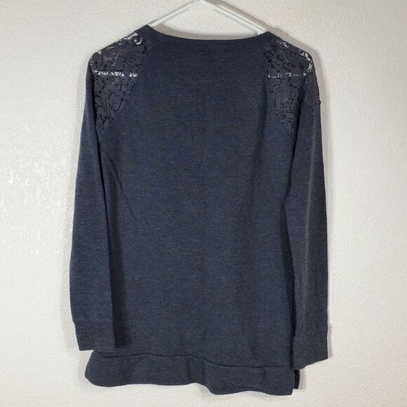 Arizona Jean Co. "Happy Glamper" Lace Accent Womens Long Sleeve Top Medium - Picture 2 of 5